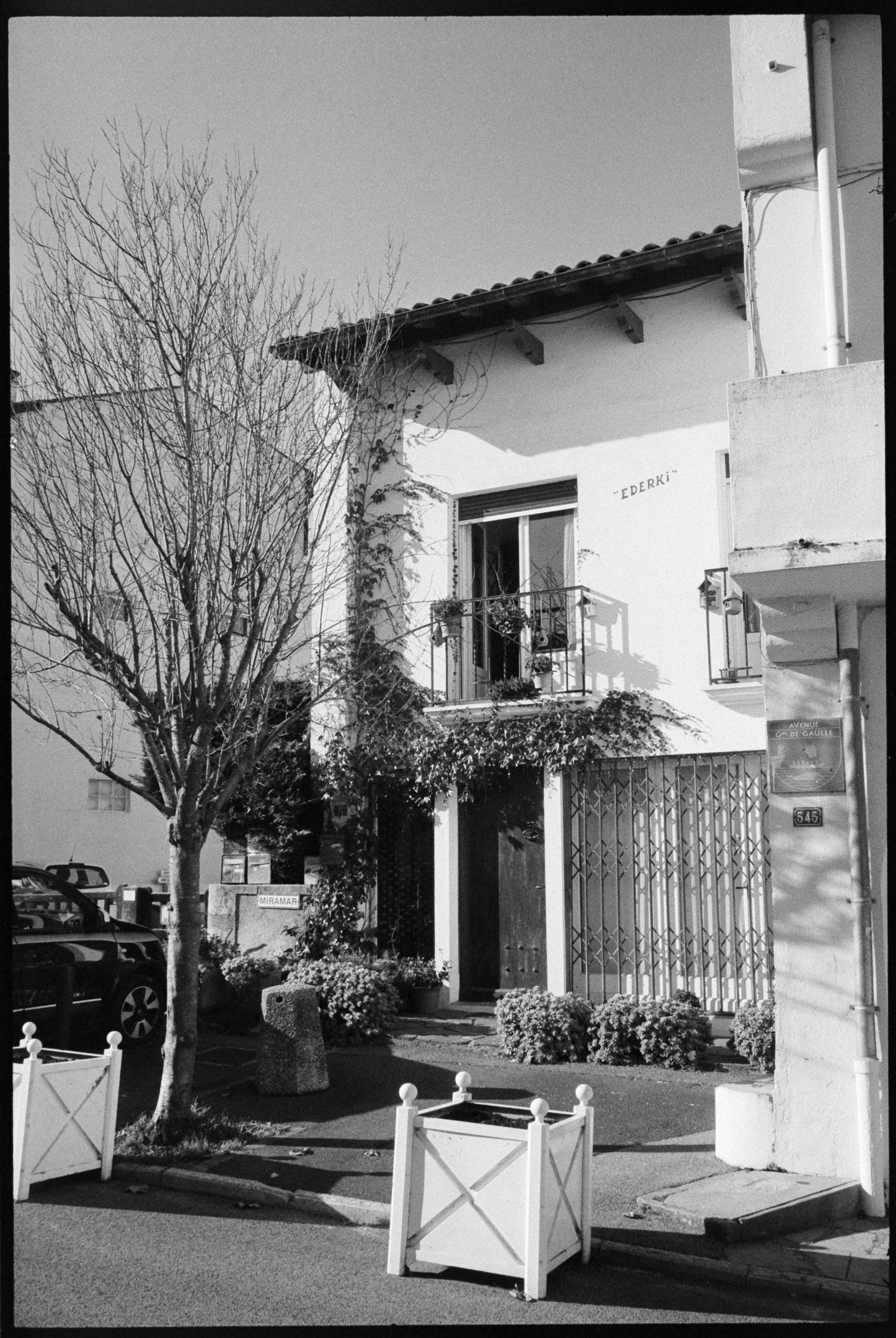 35mm Black & White Services